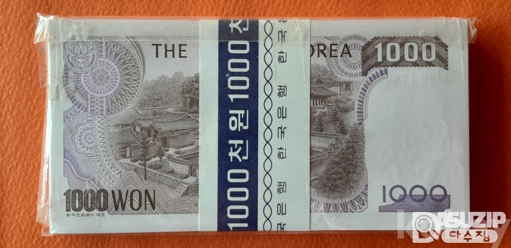 [지폐 다발] 한국은행(신화폐체계) 나 1000원권 100매 다발