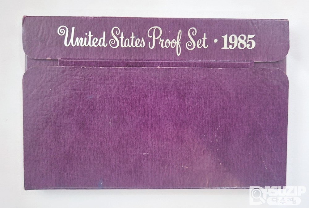 민트: 1985년 미국 무광프루프