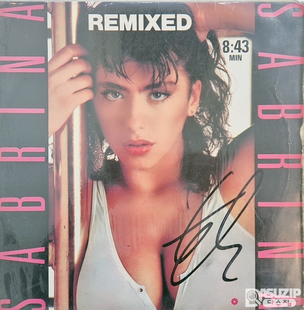 1987년 **사브리나(Sabrina)**라는 이탈리아 싱어송라이터의 앨범