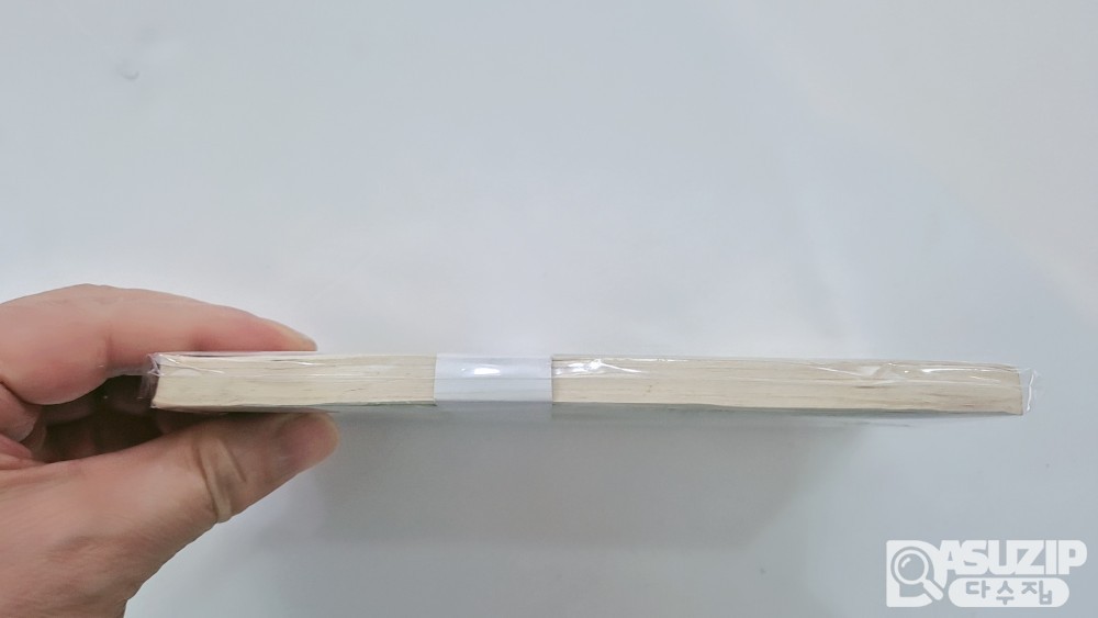 1990년대 초 발행된 캄보디아 500리엘 지폐 다발(준미사용)