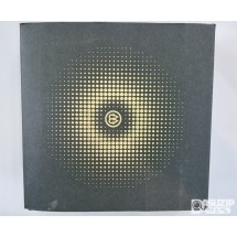 은화: NGC 1232 나선 은하를 묘사한 기념 은화(17.5g) 액면가: 500프랑 2024년 700개 한정판