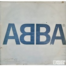 1977년  총 24곡이 수록된 더블 LP 앨범 ABBA's Greatest Hits 24